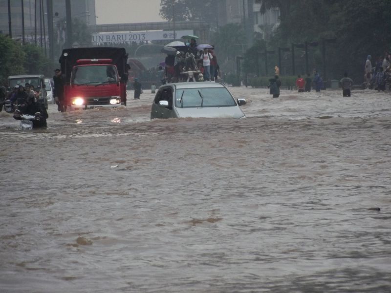 Solusi Terbaik Renovasi Rumah dan Kantor Jabodetabek Pasca Banjir Januari 2020
