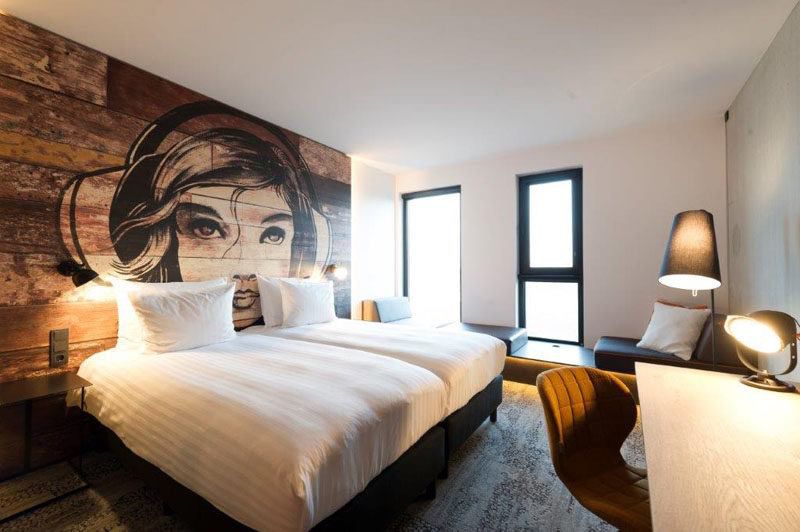 7 Headboard Kreatif, Cara Buat Anda Tidur Dengan Nyaman Yang Solutif