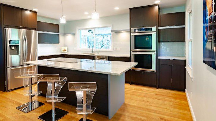 Yuk, Buat Ruang Dapur Island Semakin Menawan Dengan 8 Tips Desain Ala Renovasik Ini!