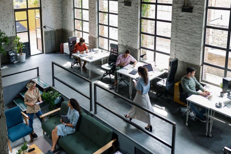 Serupa Tapi Tak Sama, Inilah Beda Desain Interior Coworking Space dan Kantor