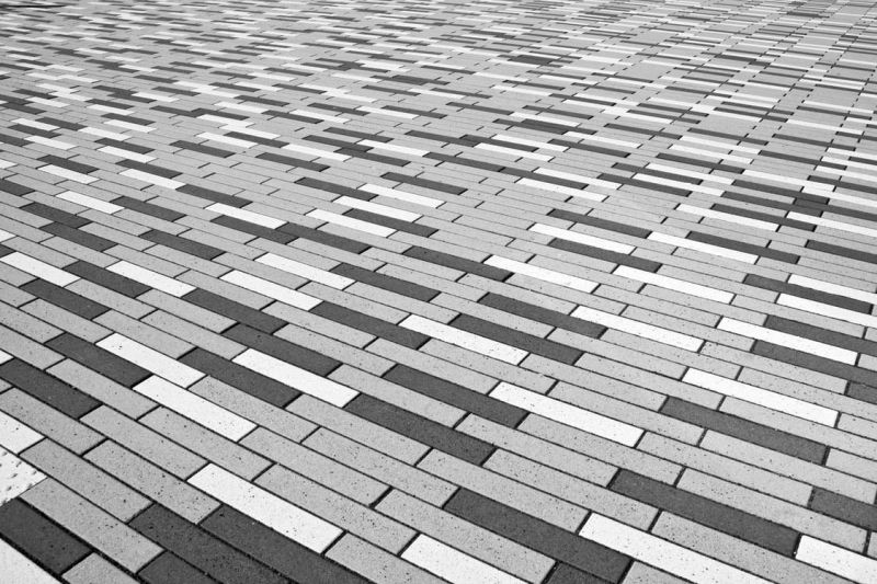 Mau Lantai Beton Rumah Kembali Jadi Bersih Mengkilap? Gunakan 3 Bahan Ini!