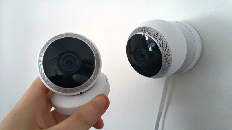 Mau Rumah Aman & Menyenangkan? Pilih Model Kamera CCTV Yang Tepat!